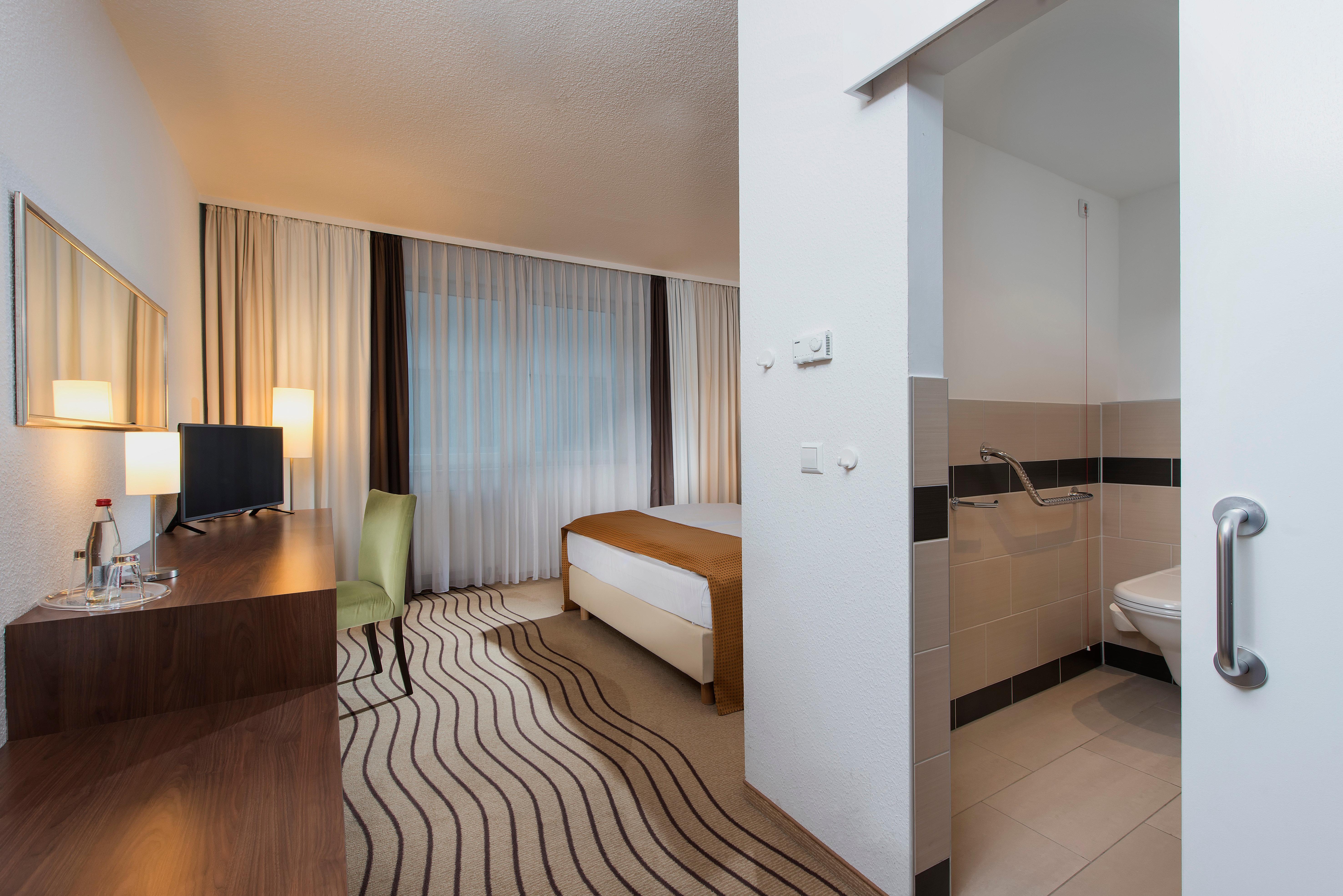 Holiday Inn Berlin City-East Landsberger Allee, An Ihg Hotel Luaran gambar